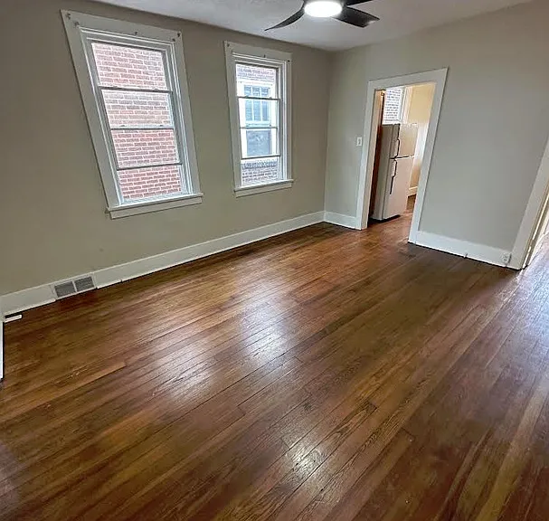 1212 Holmes St #2 — Photo 3