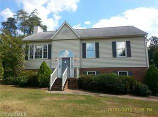 5200 Buckley Forest Trl, Walkertown, NC 27051