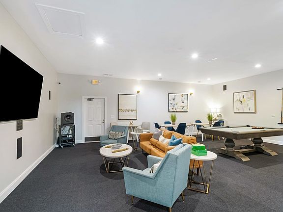 5th image of 50 Braeburn Dr #628