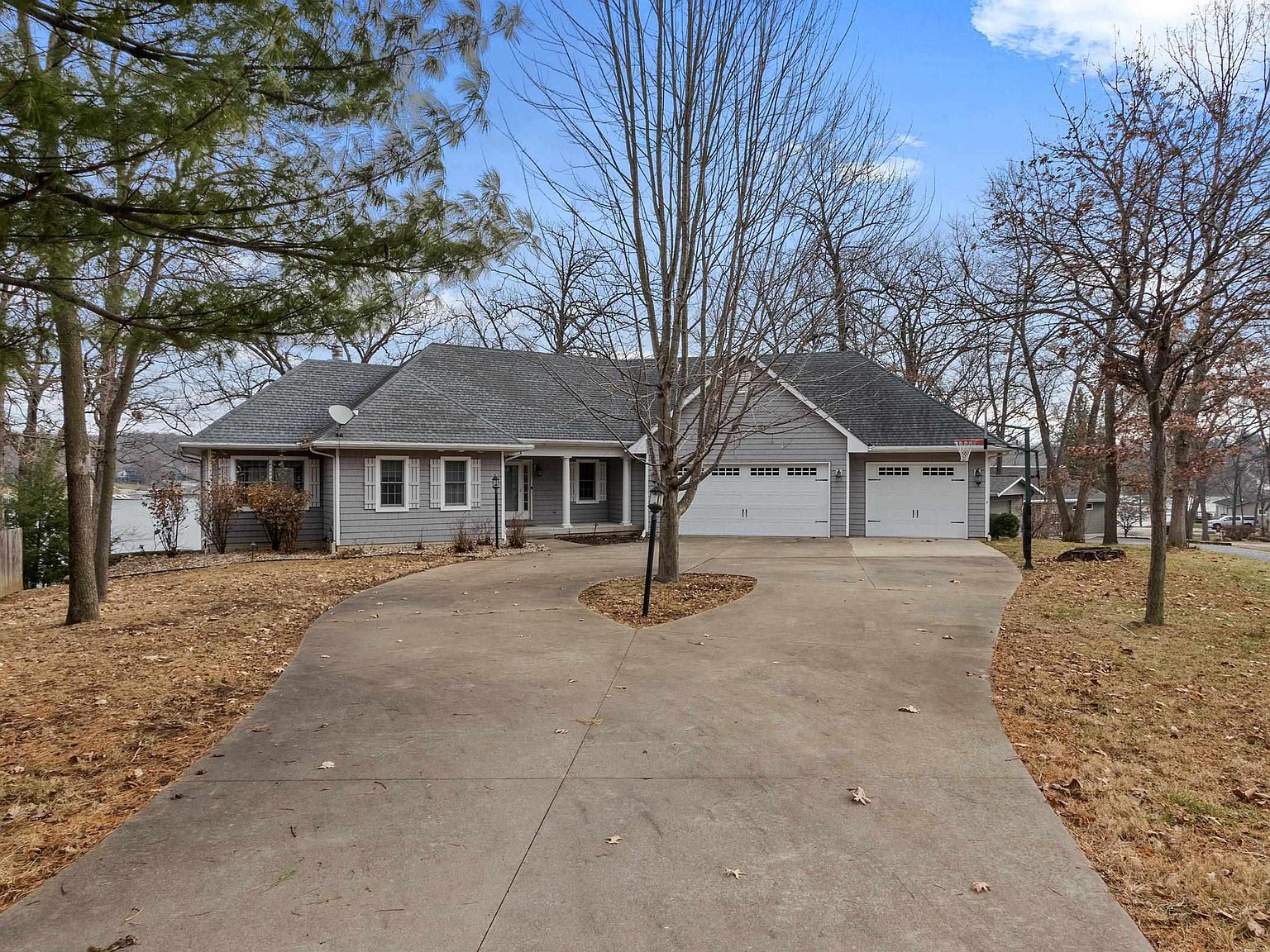 381 Charter Oak Pl, Dahinda, IL 61428 Zillow