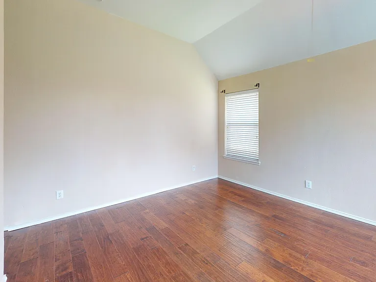 2805 Glendale Way — Photo 10