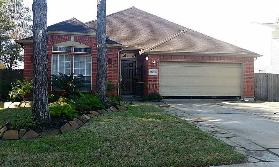 1st image of 15219 Hillside Park Way