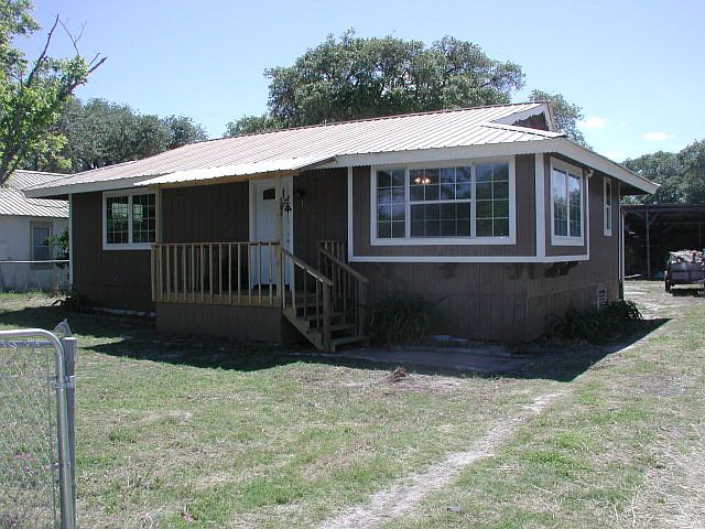 1st image of 131 Kelly Ln