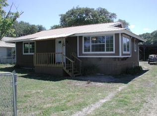 131 Kelly Ln, Rockport, TX 78382