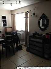 5th image of 390 Maryland Ave #B1