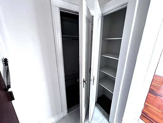 Rented by Modern Spaces | media 23