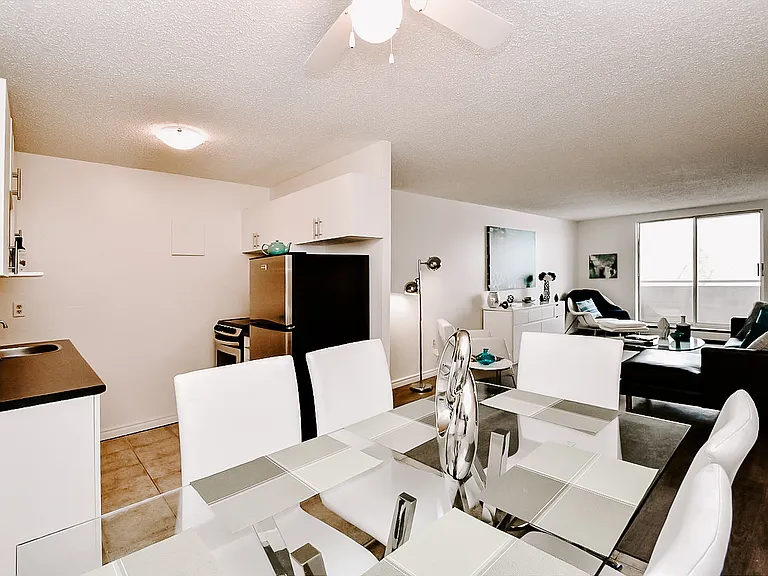 825 9th St W #115-615 — Photo 7