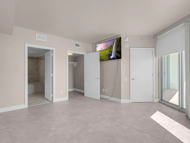 222 Karen Ave #15 — Photo 21