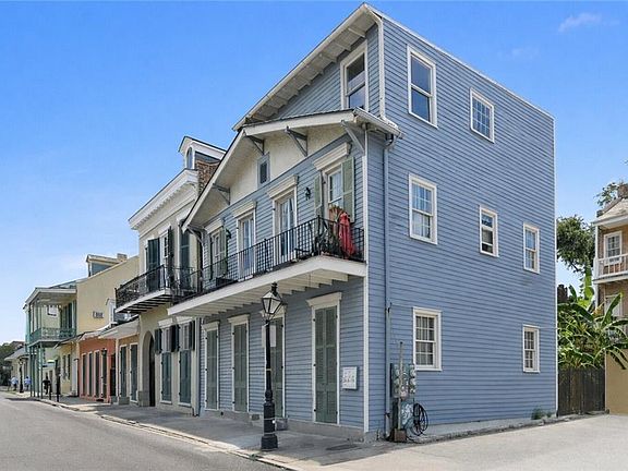 2nd image of 1026 Dumaine St