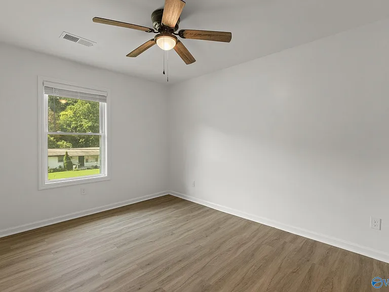 1007 Cardinal Ave — Photo 26