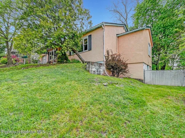 1711 E Gibson St, Scranton, PA 18510