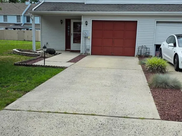 24 Ketch Ct, Little Egg Harbor, NJ 08087