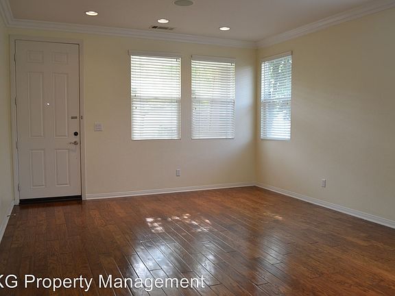 4th image of 1225 S Cabernet Cir