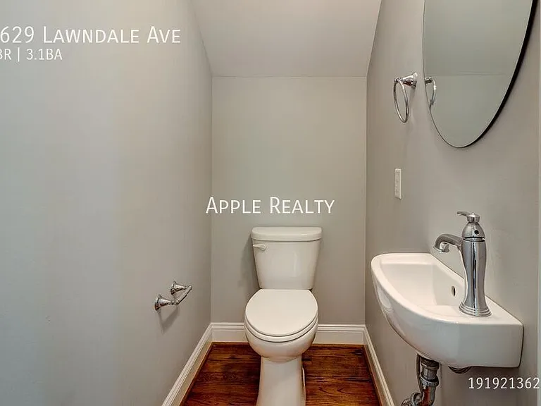 2629 Lawndale Ave — Photo 11