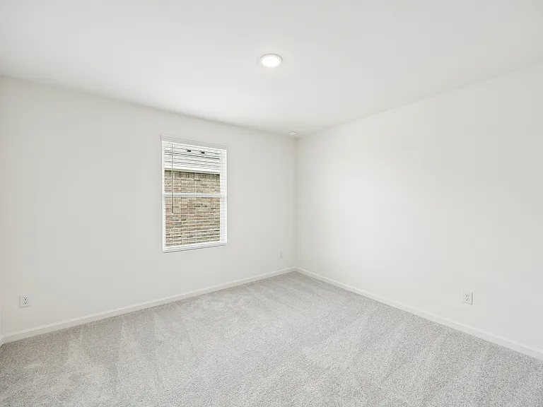 14221 Donahue St — Photo 13
