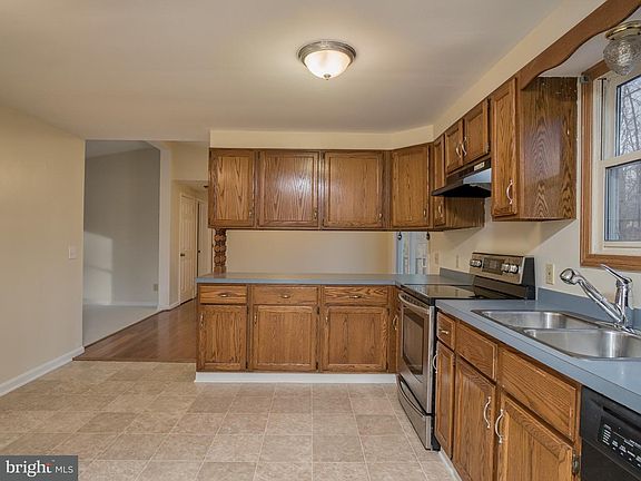 5th image of 12200 Plantation Dr