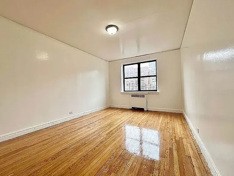 1068 Ward Ave #1E — Photo 45