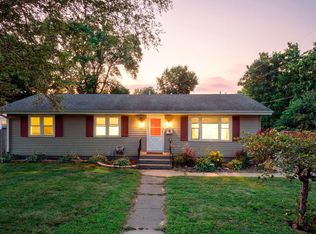 135 Davis St S, Cambridge, MN 55008
