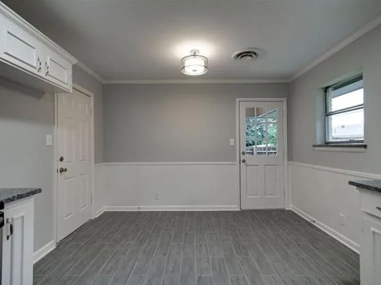 5617 Wessex Ave — Photo 8