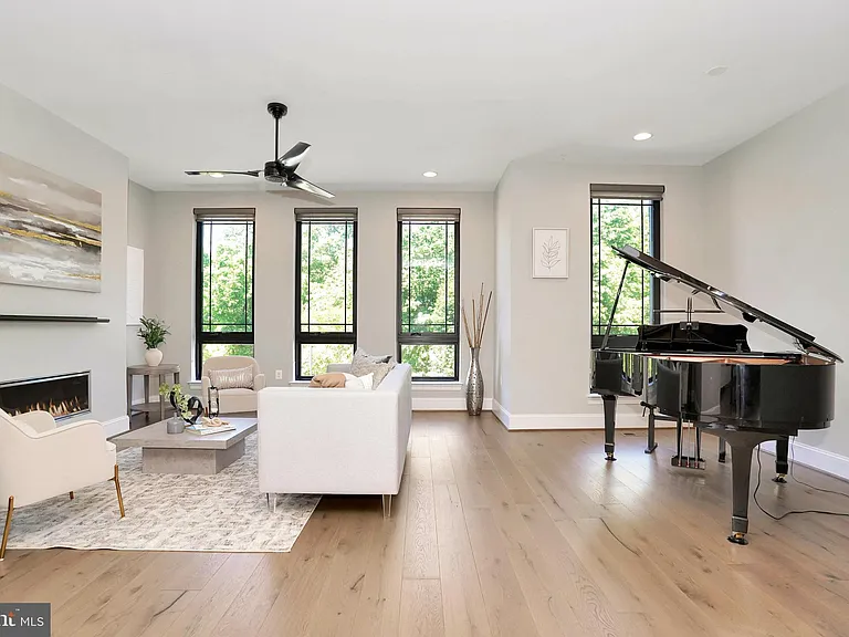 44651 Provincetown Dr — Photo 22