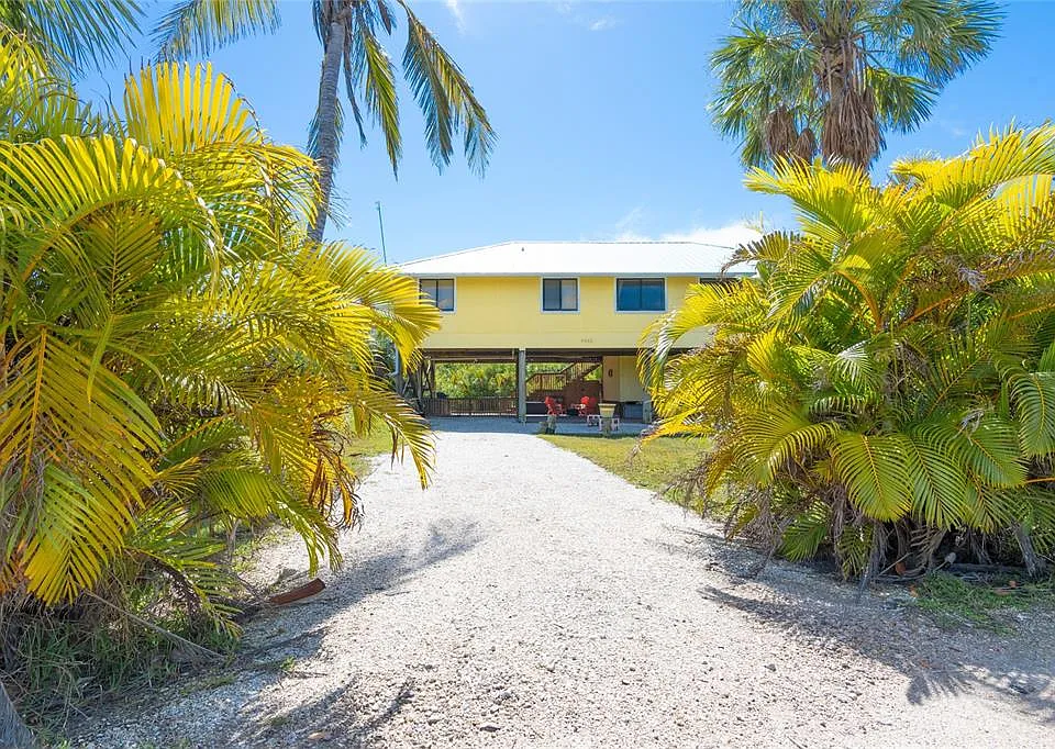 9542 Rum Runner Rd