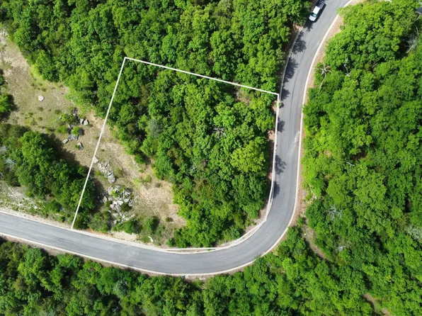 138 Bay View Drive, Hollister, MO 65672