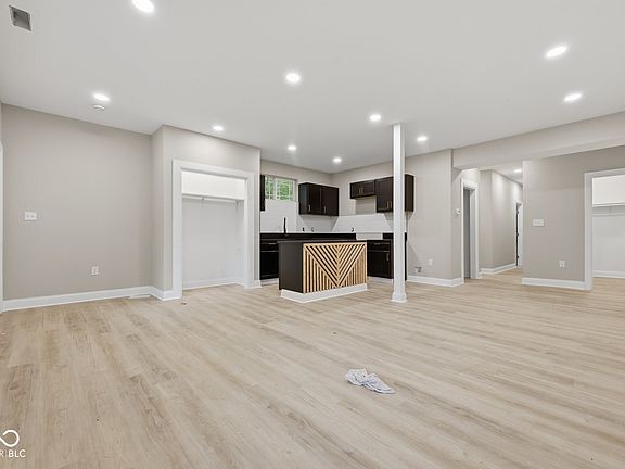 2nd image of 1248 W 33rd St