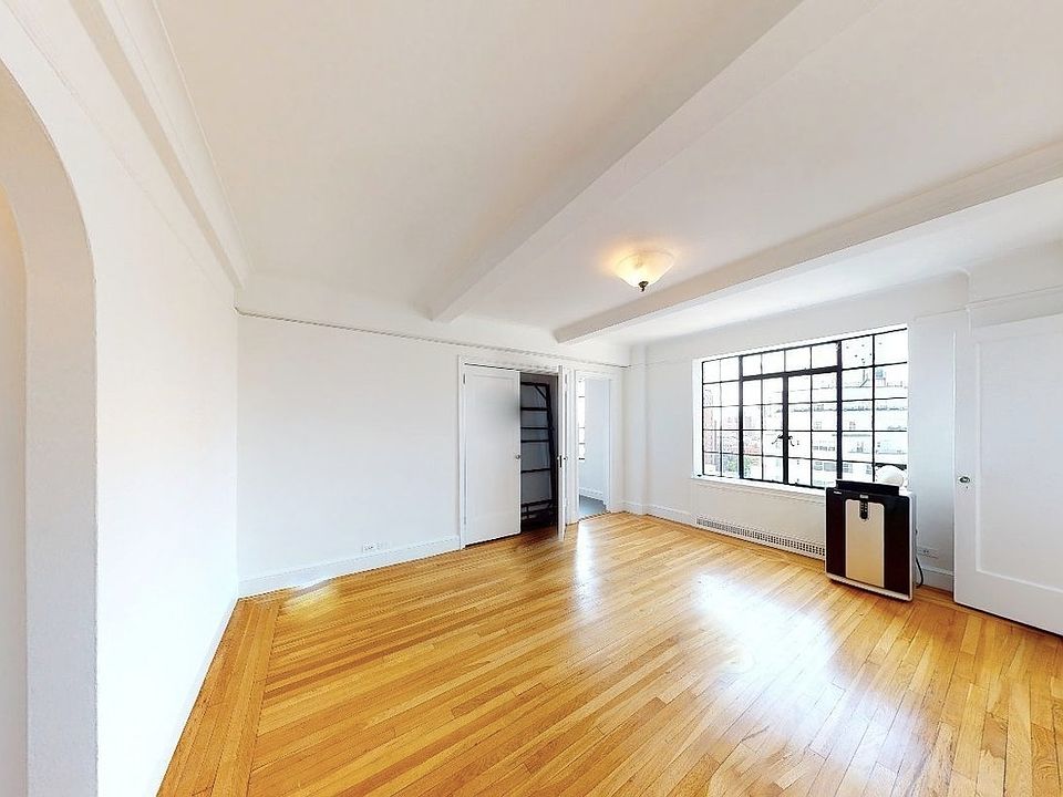1st image of 1 Christopher St APT 15A
