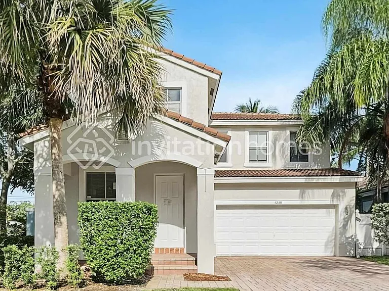 1250 W Magnolia Cir — Photo 1