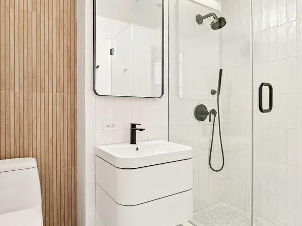 432 West 52nd Street image 9 of 15