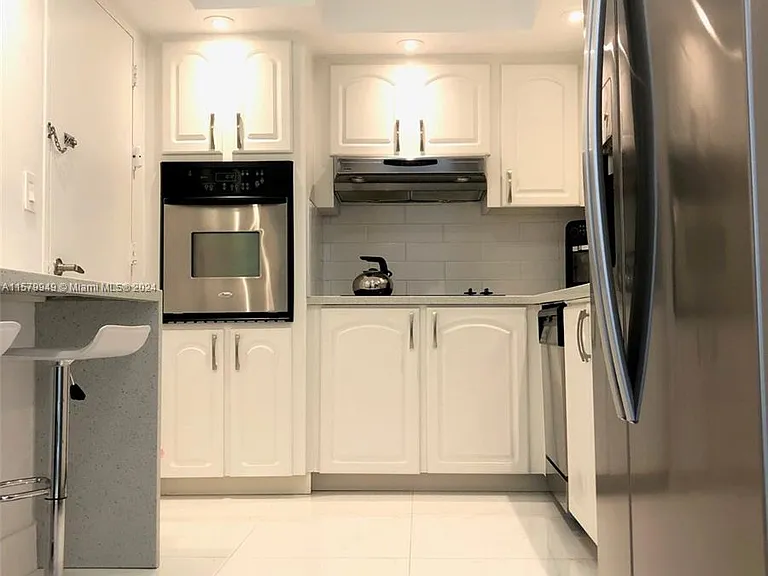 3901 S Ocean Dr #14M — Photo 28