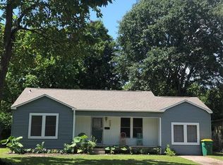 1203 Adams St, Baytown, TX 77520
