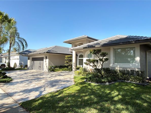 3767 Oak Ridge Cir