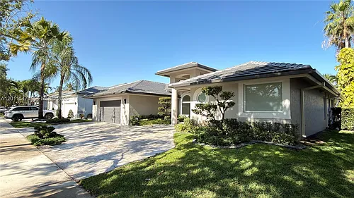 3767 Oak Ridge Cir Photo 1