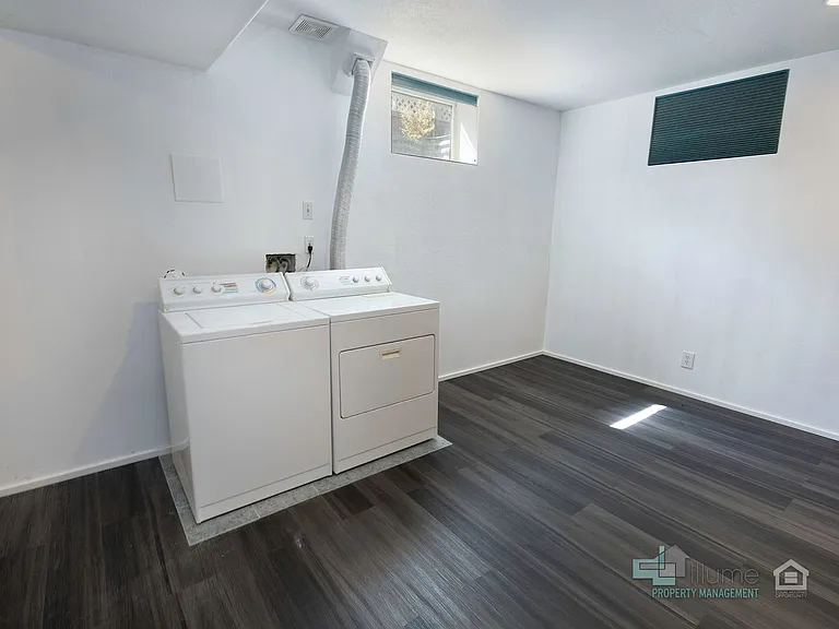 20630 Willamette Dr — Photo 27