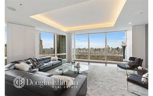 Rented by Bohemia Realty Group | media 13