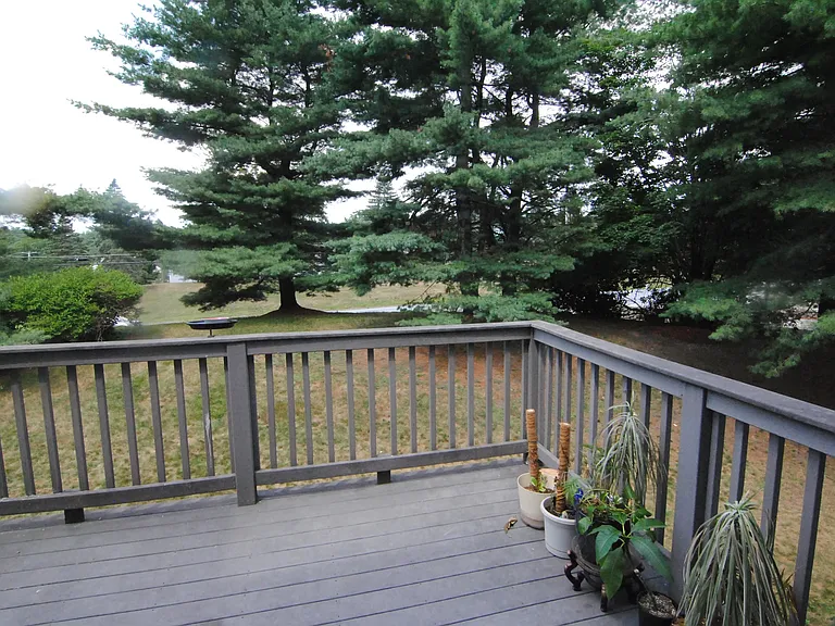 7 Meadowview Cir — Photo 11