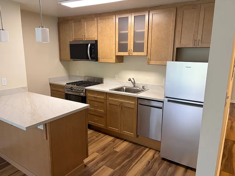 101 Broderick St #305 — Photo 1