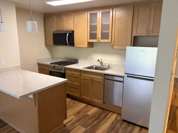 101 Broderick St APT 305, San Francisco, CA 94117
