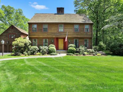 146 Old Stone Bridge Rd, Cos Cob, CT, 06807