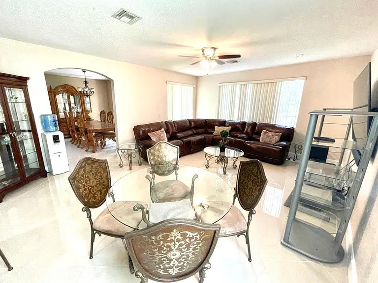 10454 Galleria St — Photo 13