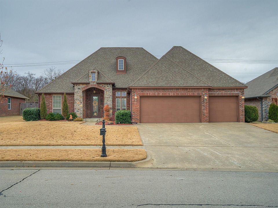 1st image of 14600 S Justin Ave