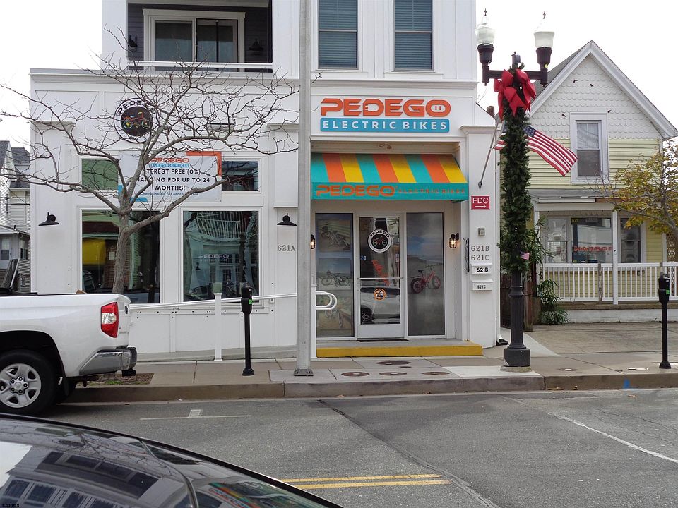 1st image of 621 Asbury Ave