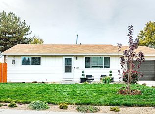 302 S Hawthorne Ave, Middleton, ID 83644