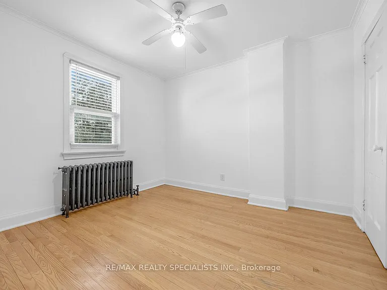 1035 Briar Hill Ave #MAIN 2ND — Photo 17