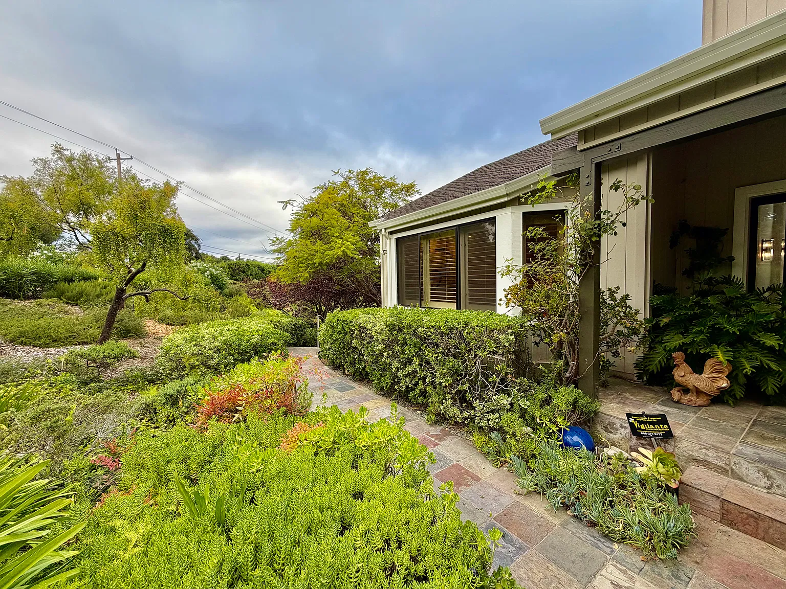5 bed, 4094 sqft, $15,000 — Photo 4