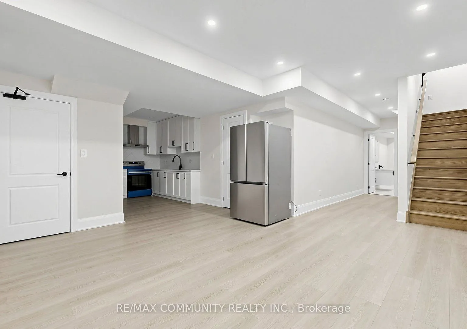 2 bed, $1,850 — Photo 4