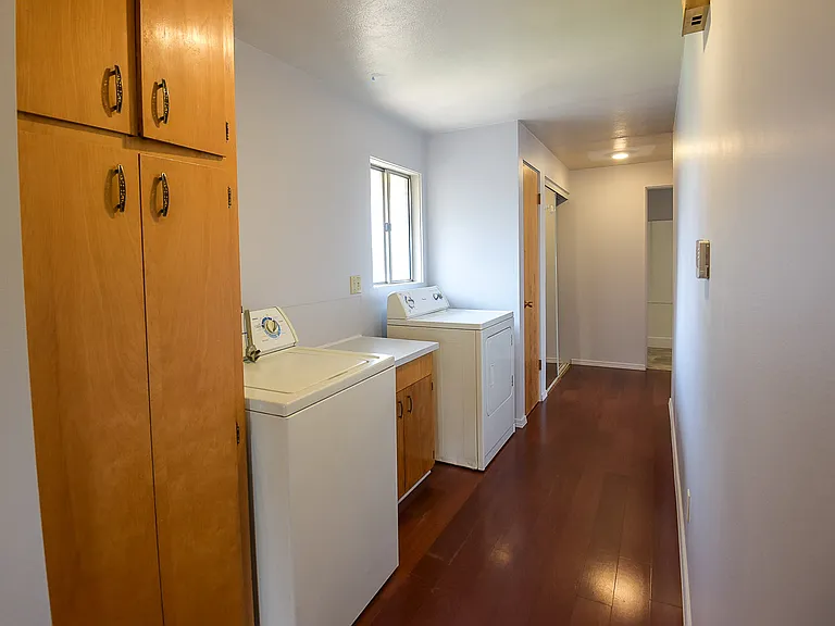 10411 Scotch Pines Rd — Photo 3