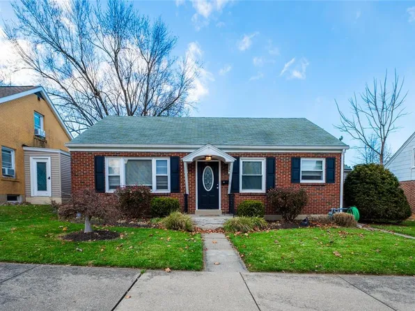 19 Elm St, Emmaus, PA 18049