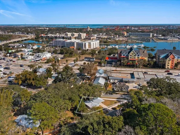 33 Arenta St, Saint Augustine, FL 32084